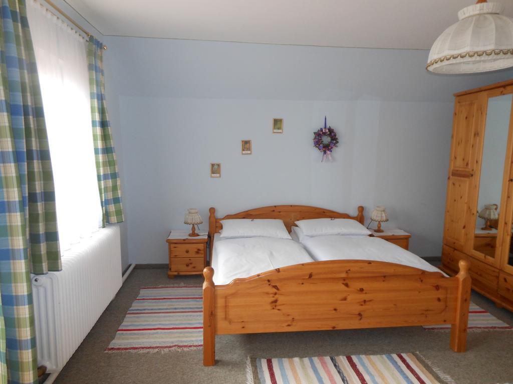 Gaestehaus Macheiner Lessach Oberdorf Room photo