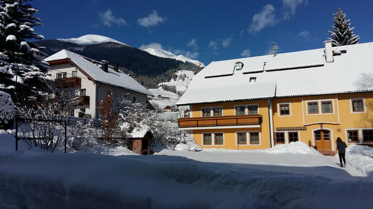 Gaestehaus Macheiner Lessach Oberdorf Exterior photo